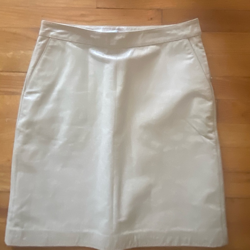 TOMMY HILFIGER TAN LEATHER SHORT SKIRT- fabulous-EUC- Sz8/ SPRING PERFECT 🌷🔥